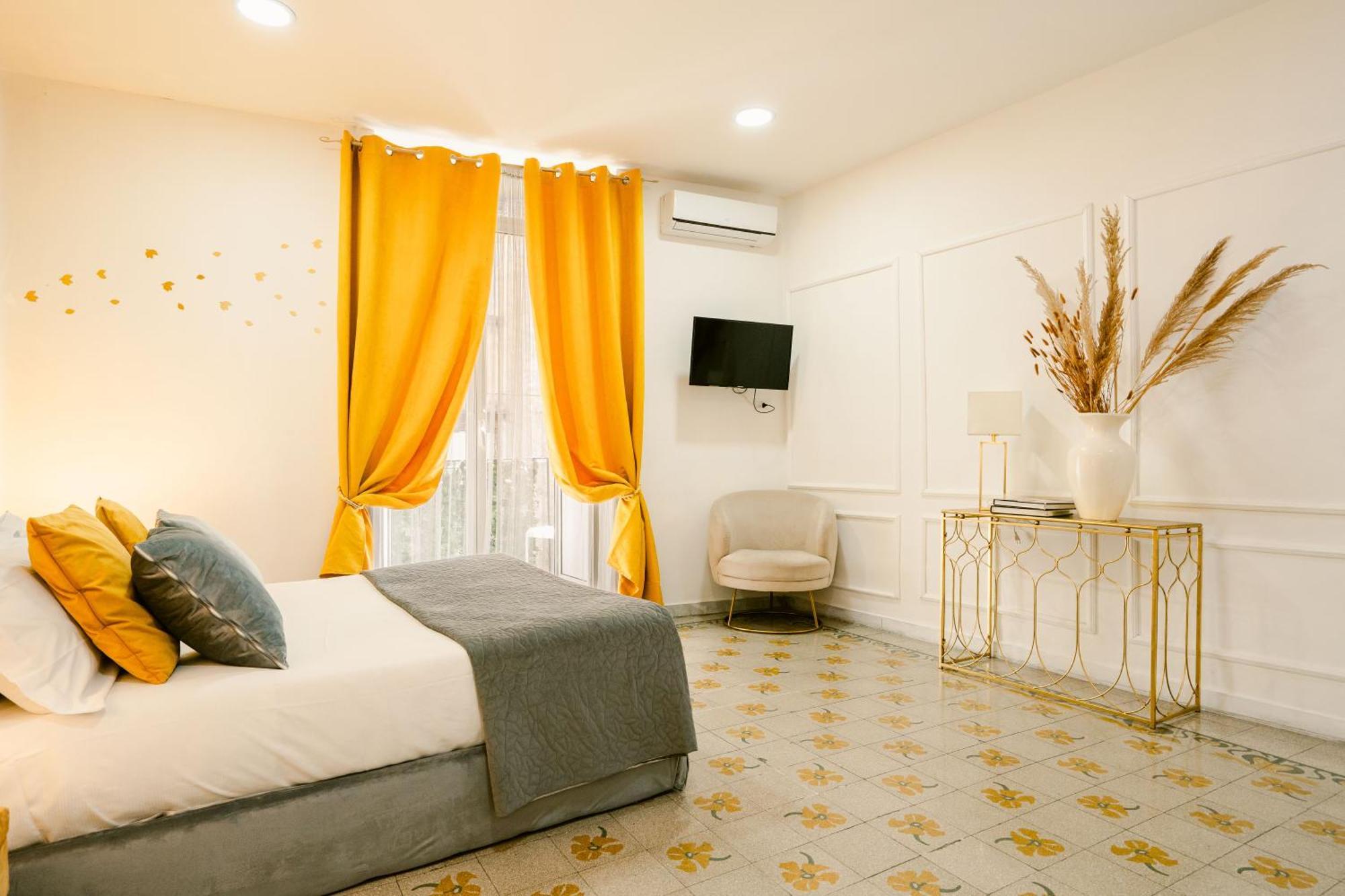 نابولي Random B&B المظهر الخارجي الصورة