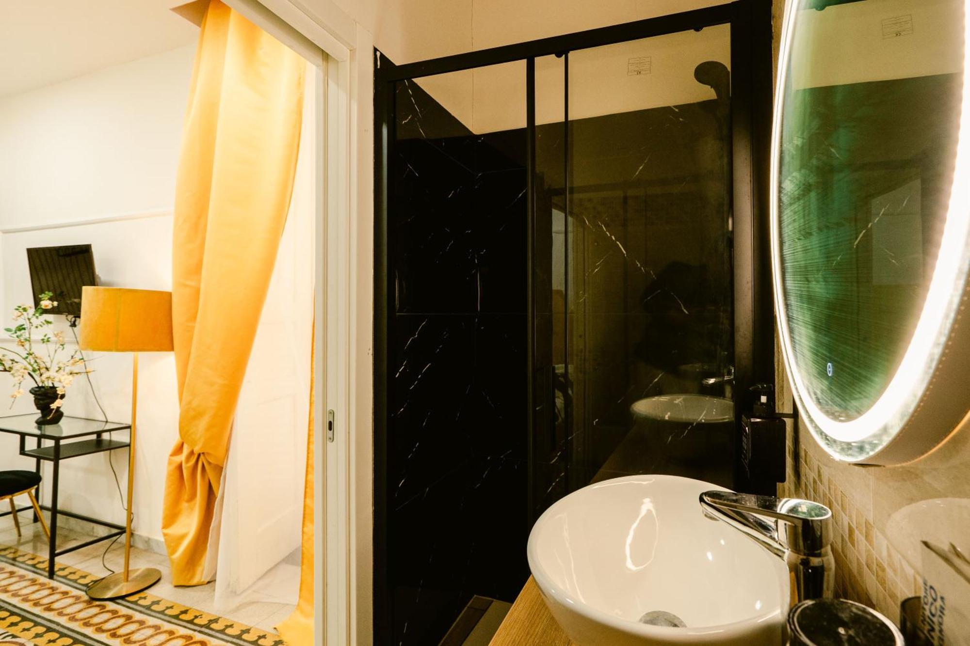 نابولي Random B&B الغرفة الصورة