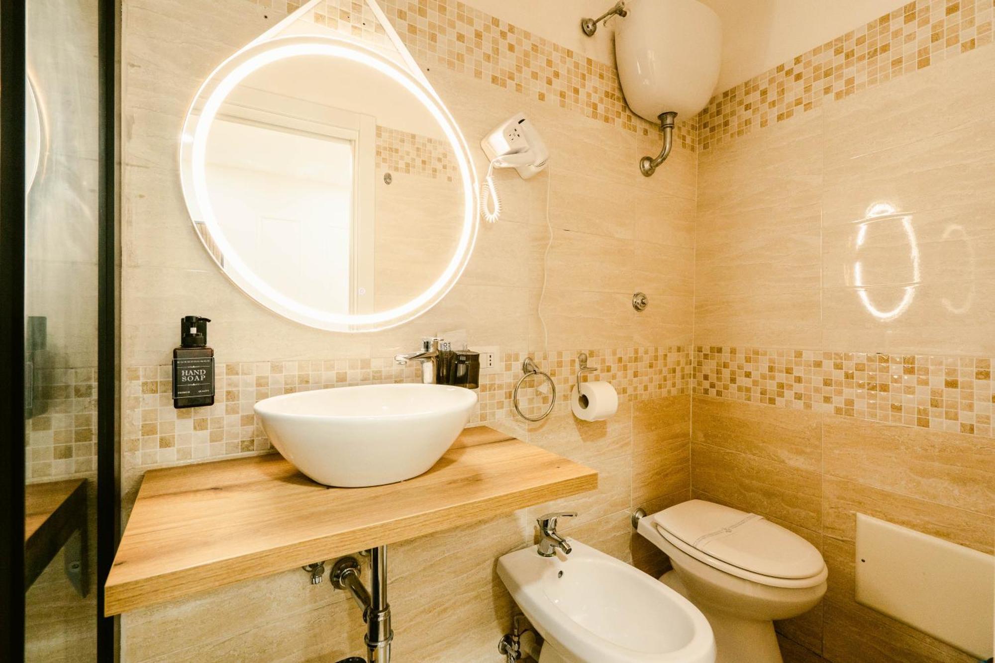 نابولي Random B&B الغرفة الصورة